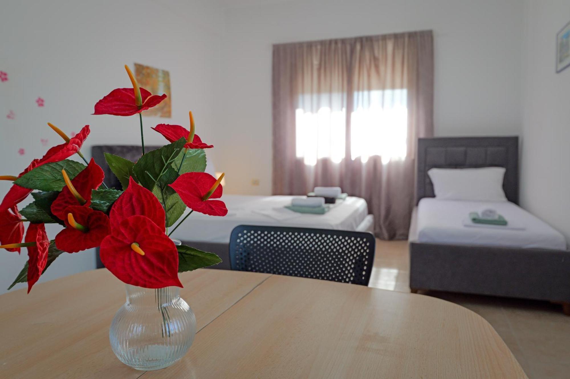 Central Garden Residence Sofia - Free Parking Ksamil Exterior foto