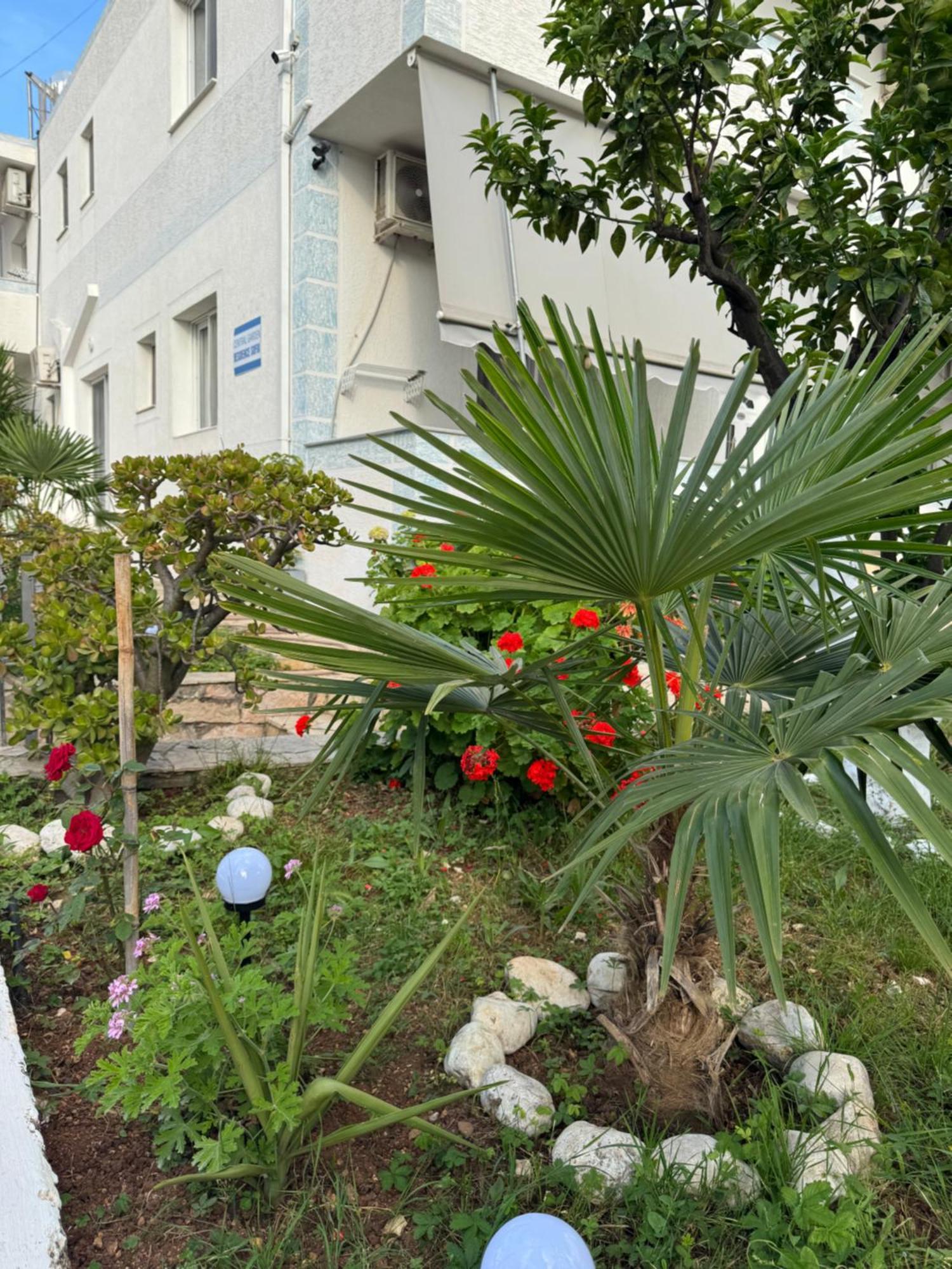 Central Garden Residence Sofia - Free Parking Ksamil Exterior foto